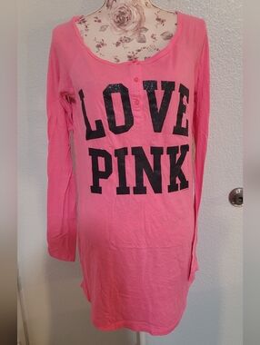 PINK Victoria's Secret Hot Pink Long Sleeve Chemise with Black 'LOVE PINK' Logo